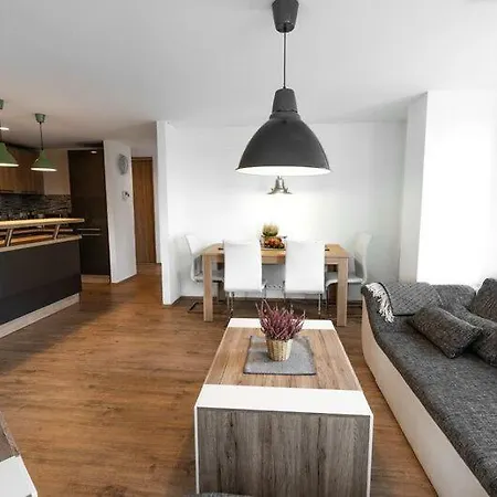 Apartment Old Town Luxury In Heart Of