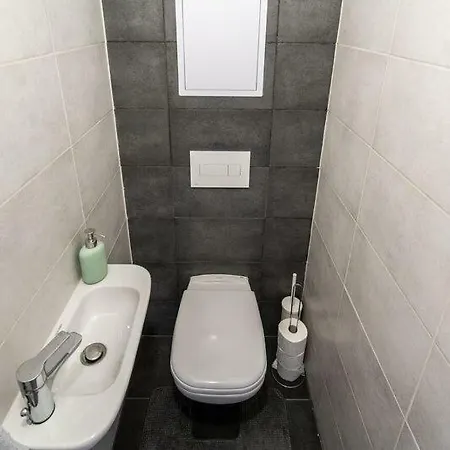 Old Town Luxury In Heart Of Apartamento